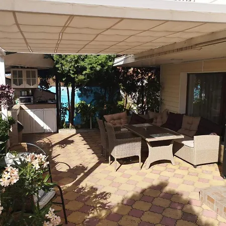Guest house Sv Nikola *