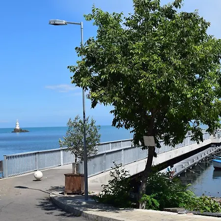 Guest house Sv Nikola Ahtopol